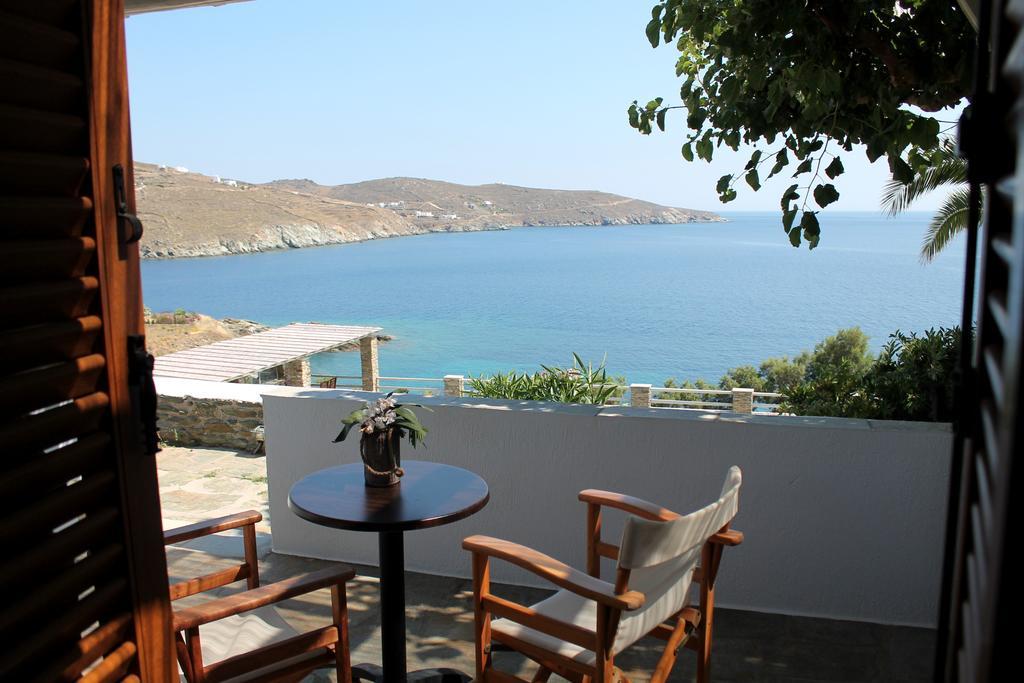 Aparthotel En Plo Agios Romanos Exteriér fotografie