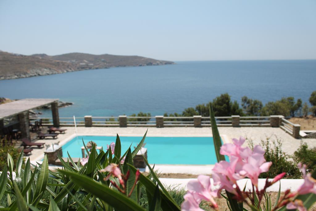 Aparthotel En Plo Agios Romanos Exteriér fotografie