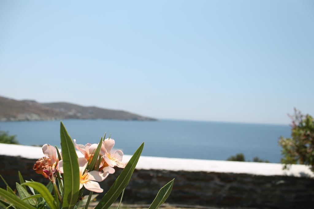 Aparthotel En Plo Agios Romanos Exteriér fotografie