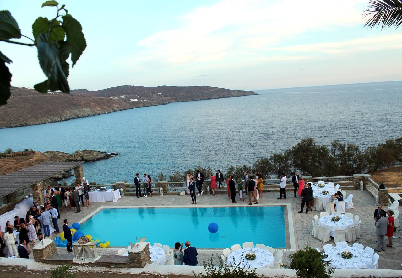 Aparthotel En Plo Agios Romanos Exteriér fotografie