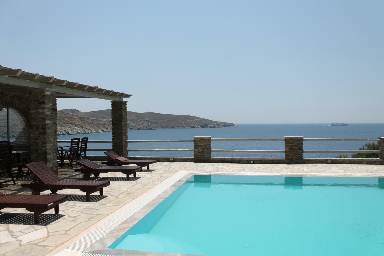 Aparthotel En Plo Agios Romanos Exteriér fotografie